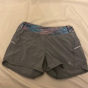 Athleta size large girls, grey running shorts